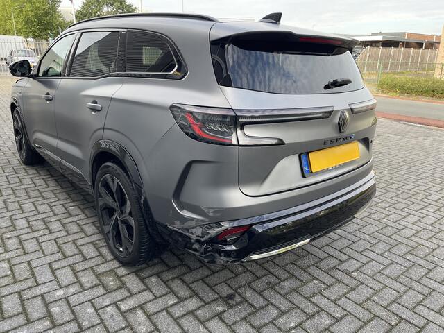 Renault ESPACE E-Tech full hybrid 200 esprit Alpine 7p.