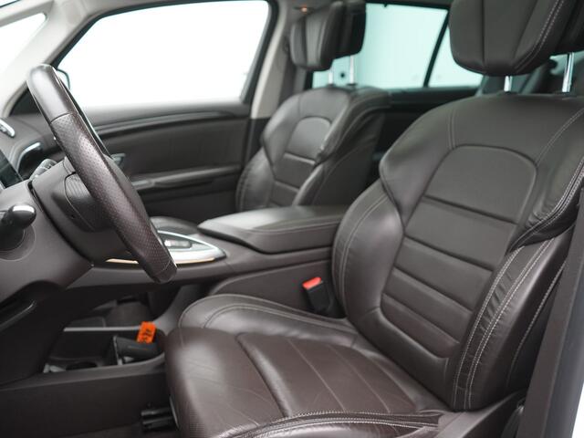 Renault ESPACE TCe 225 EDC Initiale Paris 7-persoons - RIJKLAARPRIJS - Wegklapbare trekhaak - Panoramadak
