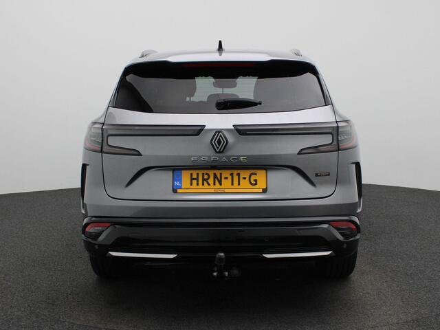Renault ESPACE E-Tech full hybrid 200 iconic 7p. | 360 Graden Camera| Parkeesensoren Rondom | Lederen Bekleding| Stoel & Stuurverwarming | Elec. Stoelen met Massage Functie | 4 Control |Trekhaak