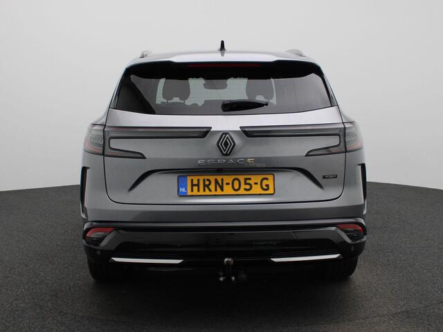 Renault ESPACE E-Tech full hybrid 200 iconic 7p. | Trekhaak | Adaptive Cruise Control | Blind Spot Warning | Climate Control | Elektrische Achterklep | Elektrisch Verstelbare Voorstoelen met Massagefunctie | Around View Camera | Stoel- Stuur- en Voorruitverwarming | Trekhaak |