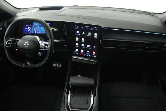Renault ESPACE E-Tech full hybrid 200 esprit Alpine 7p. (TREKHAAK, STOEL/STUURVERWARMING, ELEKTR STOELEN, CAMERA, CRUISE ADAPTIEF)