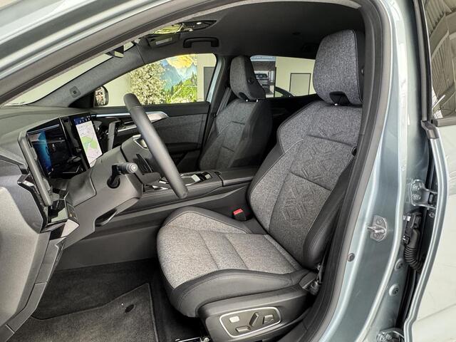 Renault ESPACE E-Tech full hybrid 200 Techno 7p. | Stoelverwarming | Camera | Navigatie | Adaptive Cruise Control |