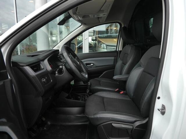 Renault EXPRESS 1.5 dCi 95 Comfort + | Airco | Mistlampen | Cruise control | Navigatie | Armleuning | Parkeersensoren achter