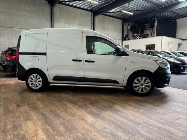 Renault EXPRESS 1.5 dCi 75 Comfort / Navi / Cruise / camera /