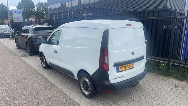 Renault EXPRESS 1.5 dCi 75 Comfort TREKHAAK / AIRCO / PARKEERSENSOREN / CRUISE CONTROLE.