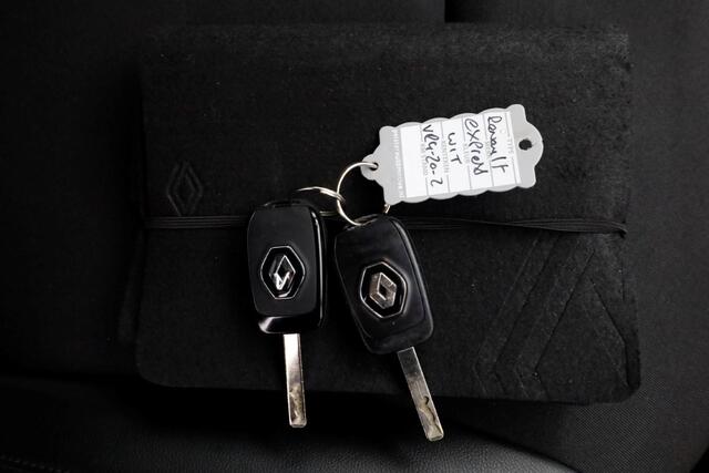 Renault EXPRESS 1.5 dCi 75pk Comfort Airco/Carplay/Schuifdeur 06-2022