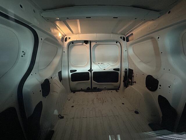 Renault EXPRESS 1.5 dCi 95 Comfort | Nieuw BInnen | Radio | Airco | APK 25-11-2026 |