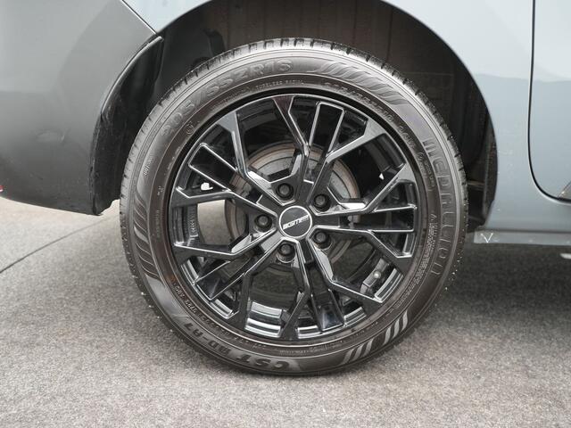 Renault EXPRESS dCi 75 Comfort + - Achteruitrijcamera - Apple Carplay - Android Auto - Cruise Control