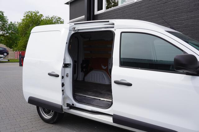 Renault EXPRESS 1.5 dCi EURO 6 - Airco - Cruise - PDC - ¤ 11.900,- Excl.