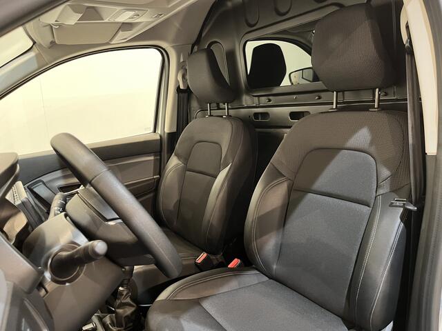 Renault EXPRESS 1.3 TCe BENZINE / Airco / Cruise Control / CarPlay / PDC / Navigatie / 17.000 KM !!