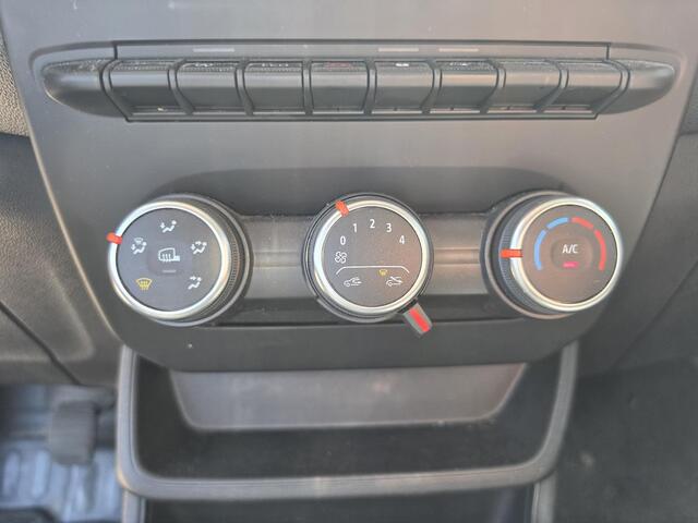 Renault EXPRESS 1.5 dCi 95 Comfort + | Navigatie | Trekhaak | Licht metalen velgen |