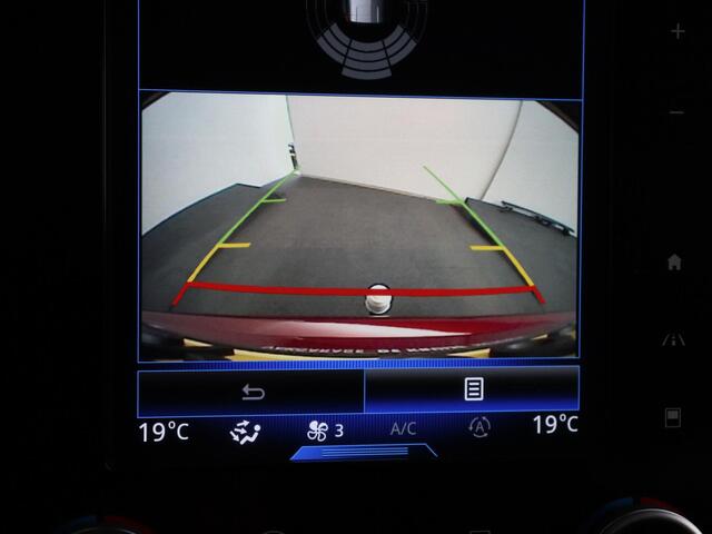 Renault GRAND SCENIC 1.6 dCi Bose | Trekhaak | Achteruitrijcamera | LED!