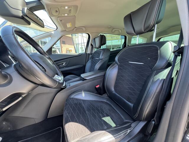 Renault GRAND SCENIC 1.3 TCe 160PK Black Edition / Dealer onderhouden / Automaat / Trekhaak wegklapbaar / Adaptive Cruise / Stoelverw. /