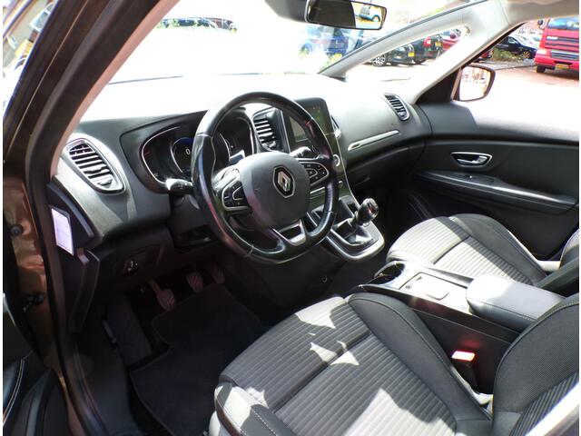 Renault GRAND SCENIC 1.2 TCe Zen 7p. 7 PERSOONS