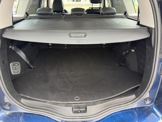 Renault GRAND SCENIC 1.3 TCe 140 Intens 7p. / Navi/ Camera / Trekhaak / Easy Parking / Cruise / Parkeersensoren v+a / 20" LM velgen /