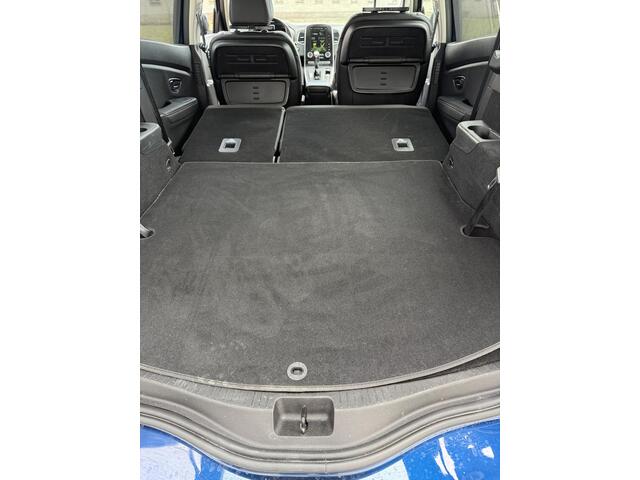Renault GRAND SCENIC 1.3 TCe 140 Intens 7p. / Navi/ Camera / Trekhaak / Easy Parking / Cruise / Parkeersensoren v+a / 20" LM velgen /