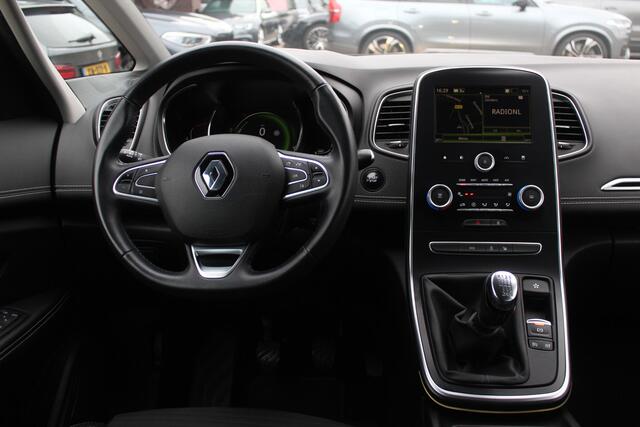 Renault GRAND SCENIC 1.2 TCe Intens 7p. / Camera / Navigatie / 20'' / Half leder / Keyless / Dodehoek / Cruise Control