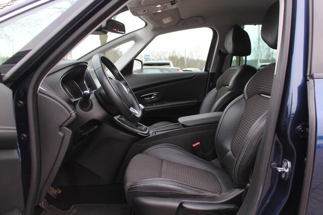 Renault GRAND SCENIC 1.2 TCe Intens 7p. / Camera / Navigatie / 20'' / Half leder / Keyless / Dodehoek / Cruise Control