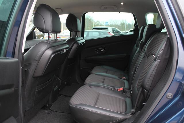 Renault GRAND SCENIC 1.2 TCe Intens 7p. / Camera / Navigatie / 20'' / Half leder / Keyless / Dodehoek / Cruise Control