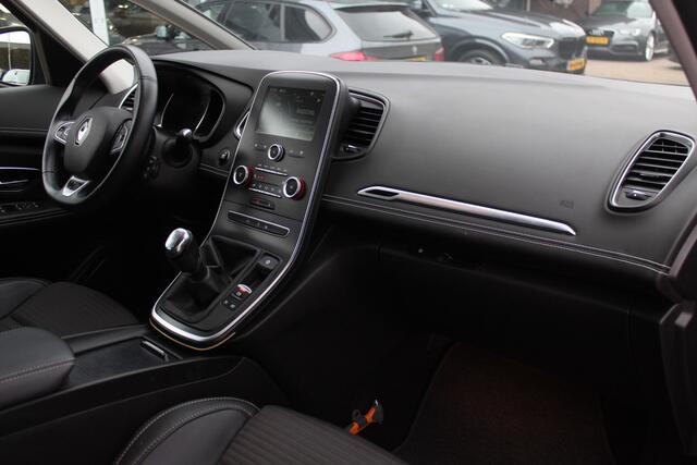 Renault GRAND SCENIC 1.2 TCe Intens 7p. / Camera / Navigatie / 20'' / Half leder / Keyless / Dodehoek / Cruise Control