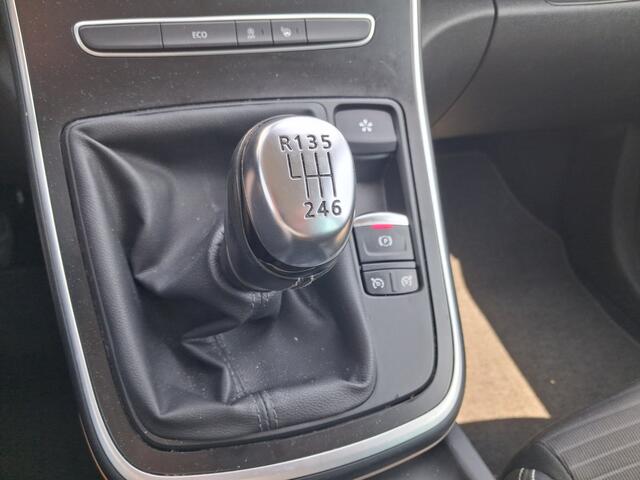 Renault GRAND SCENIC 1.2 TCe Collection | Nieuw Binnen! | Groot scherm | Navi | Clima