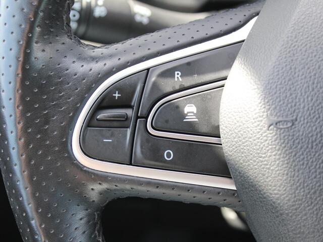 Renault GRAND SCENIC 1.3 TCe Initiale Paris AUTOMAAT / Lederen Bekleding / Bose / Navigatie + Apple Carplay/Android Auto / Stoelmassage Voor / Stoelverwarming /