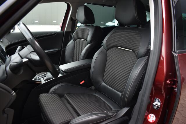 Renault GRAND SCENIC TCe 140 EDC Bose | AUTOMAAT | 7 PERSOONS | CAMERA | NAVI | CRUISE CONTROL | CLIMATE CONTROL | PDC | LMV