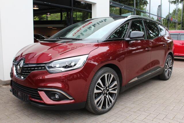 Renault GRAND SCENIC 160 EDC Initiale Paris