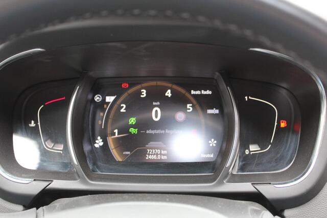 Renault GRAND SCENIC 160 EDC Initiale Paris