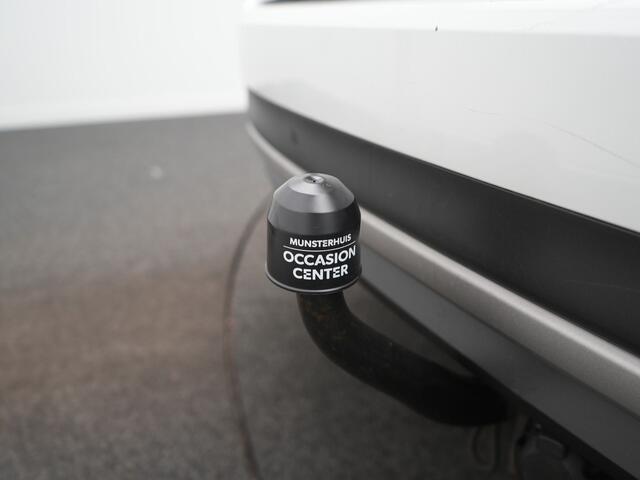 Renault GRAND SCENIC TCe 130 Bose - RIJKLAARPRIJS - 5-persoons - All seasonbanden - Trekhaak - Dealeronderhouden
