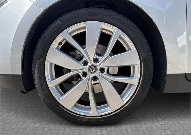 Renault GRAND SCENIC 1.3 TCe Limited 7p. Parkeersensoren V+A / Camera/ Navi/ Stoelverwarming/ Trekhaak / All Season