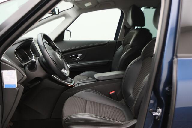 Renault GRAND SCENIC 1.3 TCe Intens 7p. Leder/Stof, Apple Carplay, Camera, Cruise, Sfeerverlichting, Trekhaak, 20''
