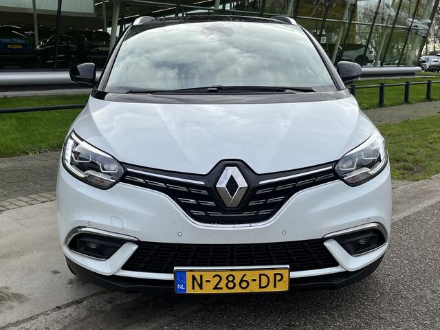 Renault GRAND SCENIC 1.3 TCe Intens 140 PK Automaat / Trekhaak / 7-Persoons / Automaat / Elek Stoelvers. / Stoelverw. / Apple Carplay - Android Auto / Camera /