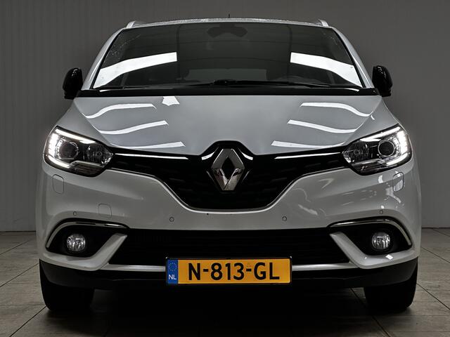 Renault GRAND SCENIC 1.3 TCe Limited/ Trekhaak/ 20'' LMV/ Camera/ Keyless/ Stoelverw./ Lane-Assist./ PDC V+A/ Extra getint glas/ Grootlicht Assist./ Navi/ Clima/ Cruise/ Multi. LEDER. Stuur/ Mistl./ Chroom.