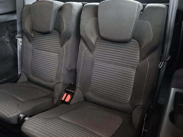 Renault GRAND SCENIC 1.4 TCe Zen 7-persoons | Trekhaak | Navigatie | Sfeerverlichting | Parkeerhulp | Keyless | Climate control | DAB | Cruise control