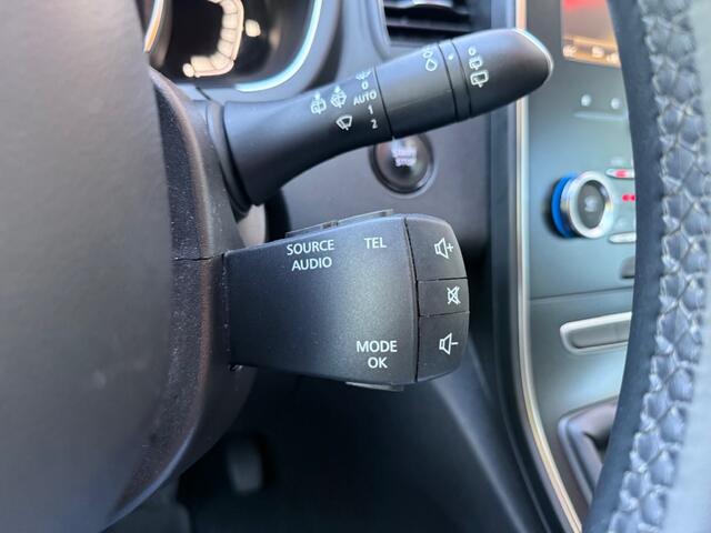 Renault GRAND SCENIC 1.3 TCe Limited TREKHAAK / RIJKLAAR / NAVI / CLIMA / LMV / CRUIS