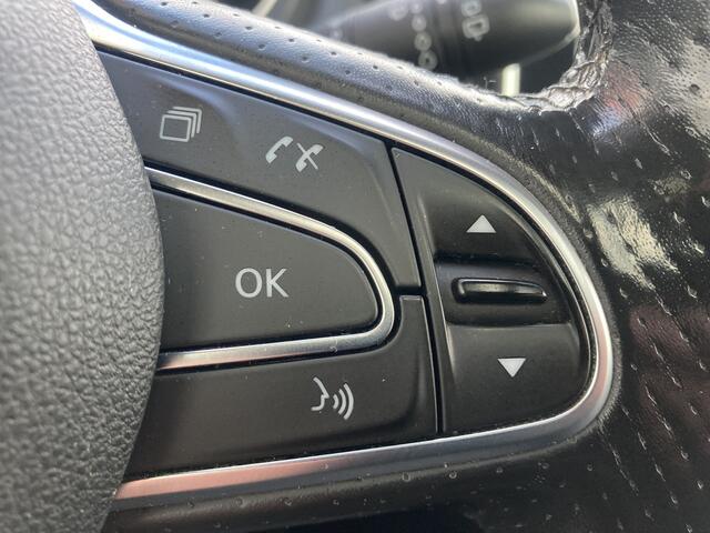 Renault GRAND SCENIC 1.3 TCe Initiale Paris 7p. Leer | Trekhaak | Automaat | Bose | Stoelverwarming