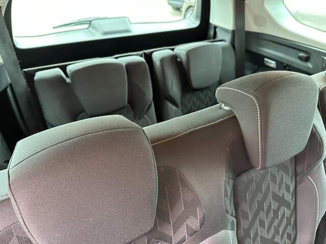 Renault GRAND SCENIC 1.3 TCe Limited 7P Navi Camera 140PK