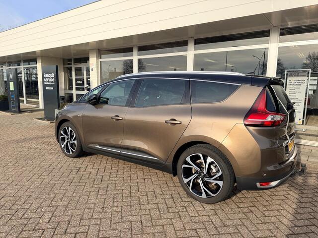 Renault GRAND SCENIC BOSE 1.3 TCe 140 EDC/AUTO, PANORAMA DAK/ HEAD-UP DISPLAY/ PARK ASSIST V+A INCL. CAMERA/ DAKRAILS SATIJN/ 4SEIZOENSBANDEN/ ETC.. 1800KG TREKGEWICHT! 1e EIGENAAR EN DEALER ONDERHOUDEN!