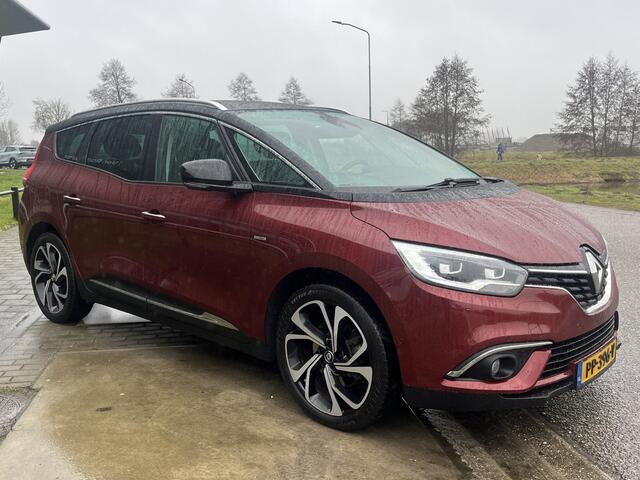 Renault GRAND SCENIC 1.6 dCi Bose 161PK / Automaat / Trekhaak / Camera / PDC V+A / Keyless / Blind spot / LMV /