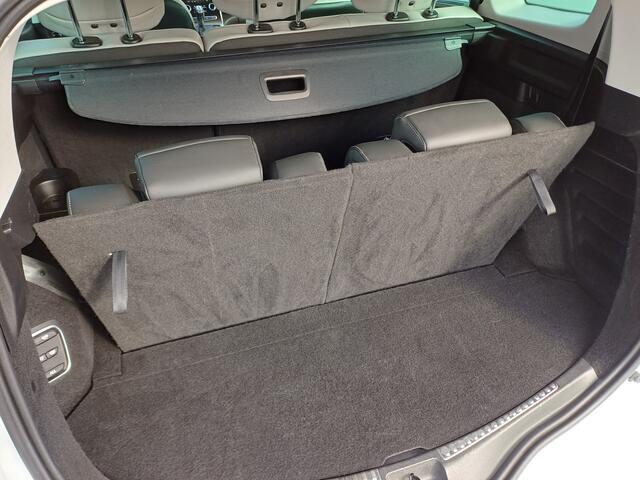 Renault GRAND SCENIC 1.3 TCe Initiale Paris 7p. | CAMERA |STOEL/STUUR VERWARMING | Wij bieden ook financiering mogelijkheden aan.