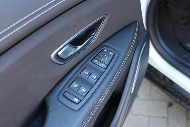 Renault GRAND SCENIC 1.3 TCe Intens 140 pk automaat, Lederpakket, HUD