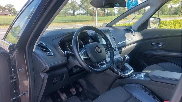 Renault GRAND SCENIC 1.5 dCi Intens Hybrid Assist CLIMA/NAVI BJ 2018