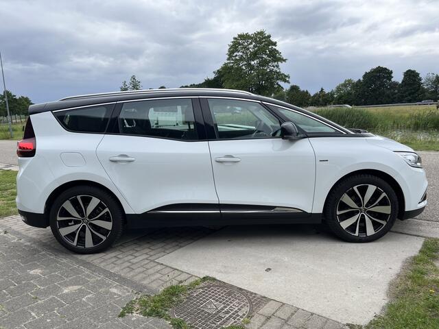 Renault GRAND SCENIC 1.3 TCe Limited 140PK / Trekhaak / Parkeerhulp V+A / Navigatie / Climate /