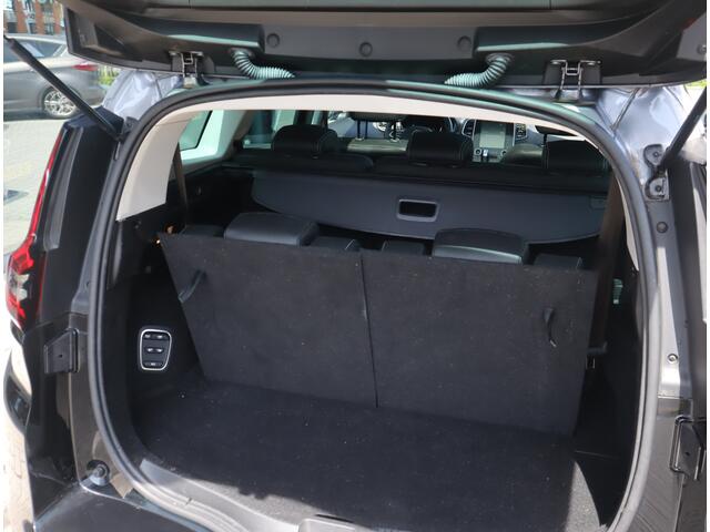 Renault GRAND SCENIC 1.3 TCe Bose 7p. Navi / Pano / Automaat / Camera / Pdc / Blis / Massage / 7 Zitplaatsen / Volledig onderhouden