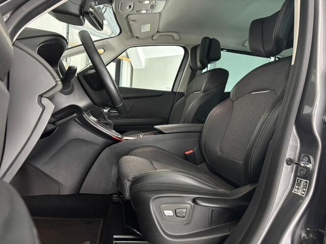 Renault GRAND SCENIC 1.3 TCe Techno 7p. | TREKHAAK | CARPLAY | STOELVERW. |