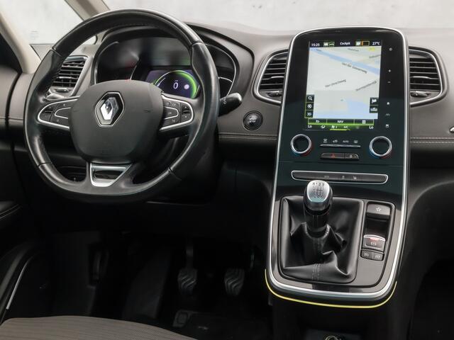 Renault GRAND SCENIC 1.3 TCe Bose 7 Persoons (PANORAMADAK, APPLE CARPLAY, GROOT NAVI, LEDER, SPORTSTOELEN, GETINT GLAS, BOSE AUDIO, CAMERA, NIEUWE APK, NIEUWSTAAT)
