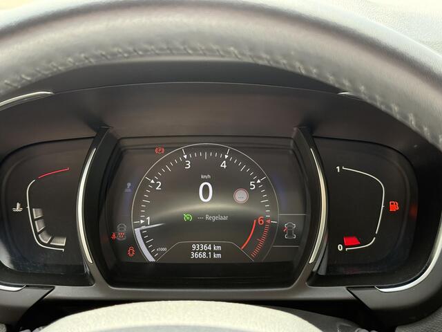 Renault GRAND SCENIC 1.3 TCe Limited 7p. | Trekhaak | Navigatie | Achteruitrijcamera | Stoelverwarming | DAB | Climate Control |