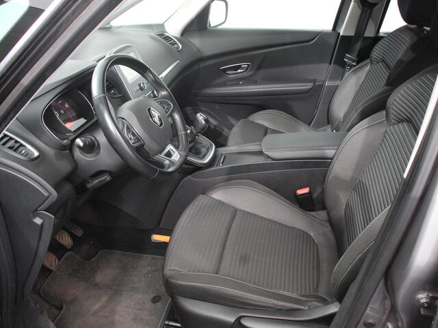Renault GRAND SCENIC 1.2 TCe Zen Navigatie Trekhaak Climate Control Parkeer sensoren Lichtmetalen Velgen Cruise Control Keyless