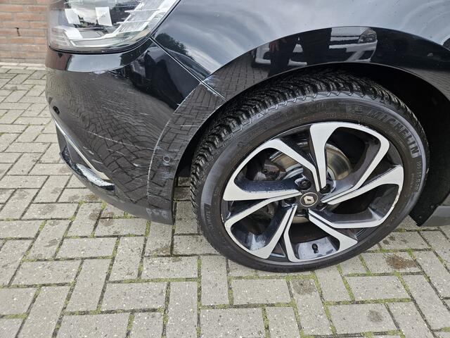 Renault GRAND SCENIC 1.3 TCe Bose 7p. (koppakking lek)